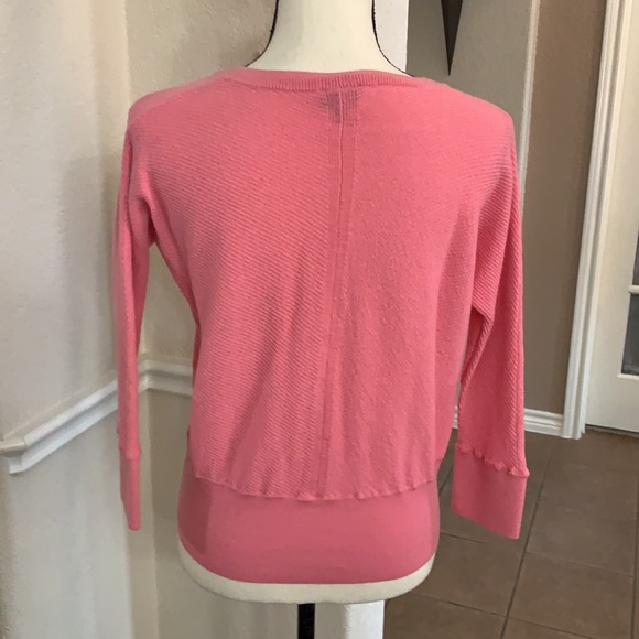 Talbots pink crew neck long sleeve merino wool knit sweater MED - Picture 3 of 16